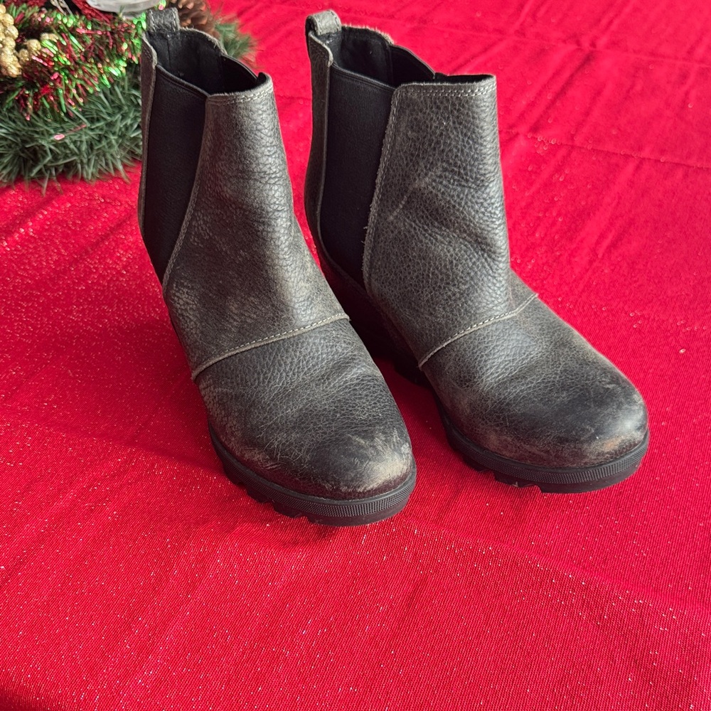 Sorel Black Leather Ankle Boots